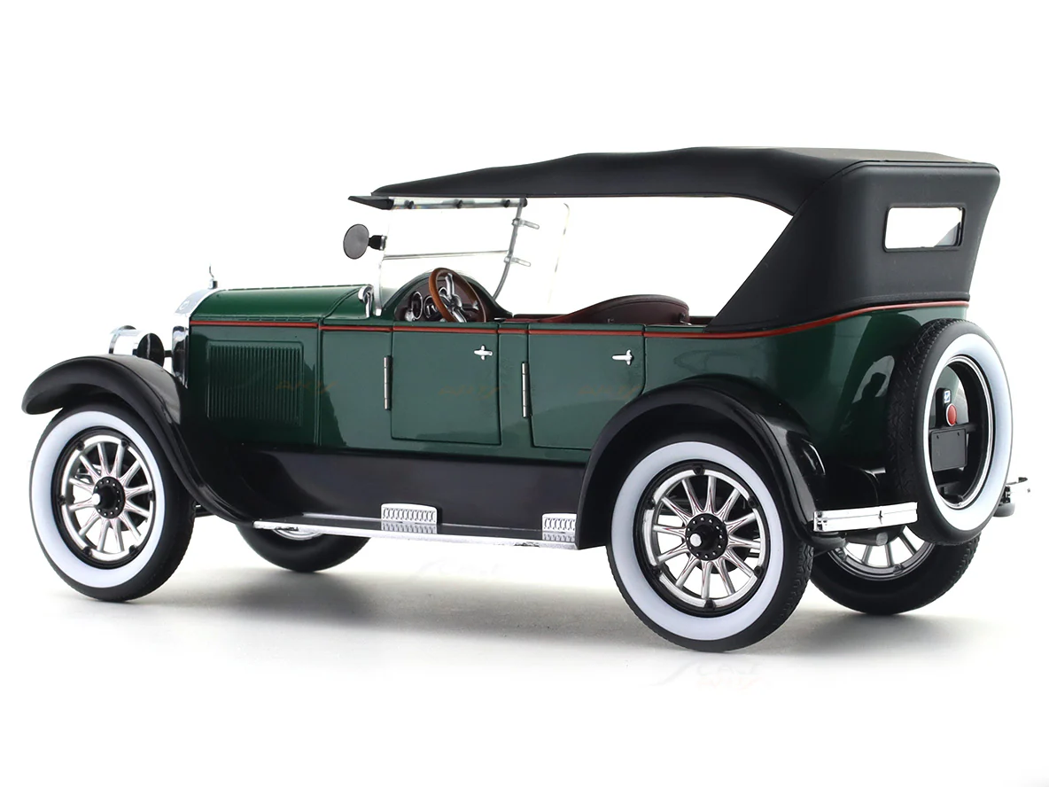 1925 Buick Model 25 Green 1:18 Scale Model | Sunstar Classic Pre-War Licensed Diecast - Image 3