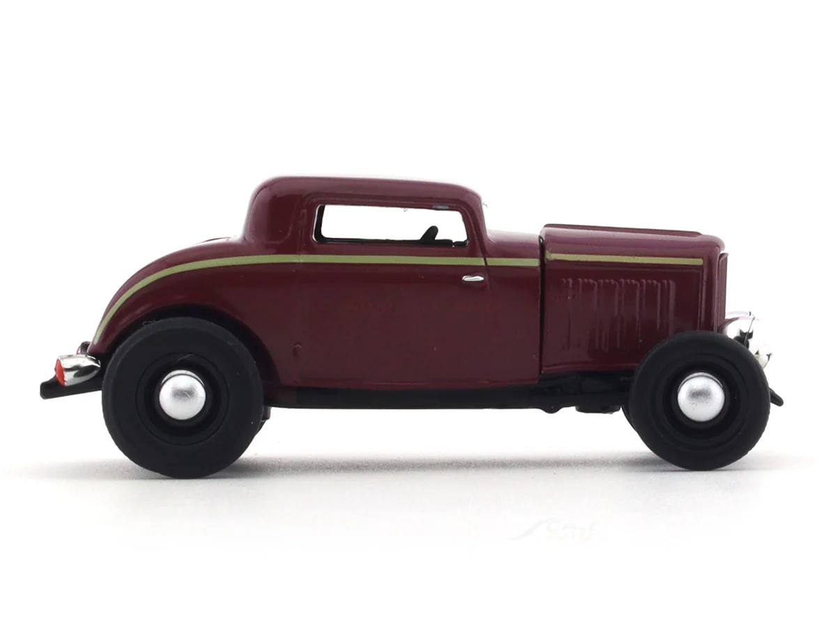 1932 Ford Three Window Coupe brown 1:64 M2 Machines diecast scale model collectible - Image 5