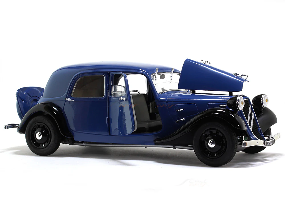 1937 Citroen Traction 7 1:18 Solido scale model car collectible - Image 12
