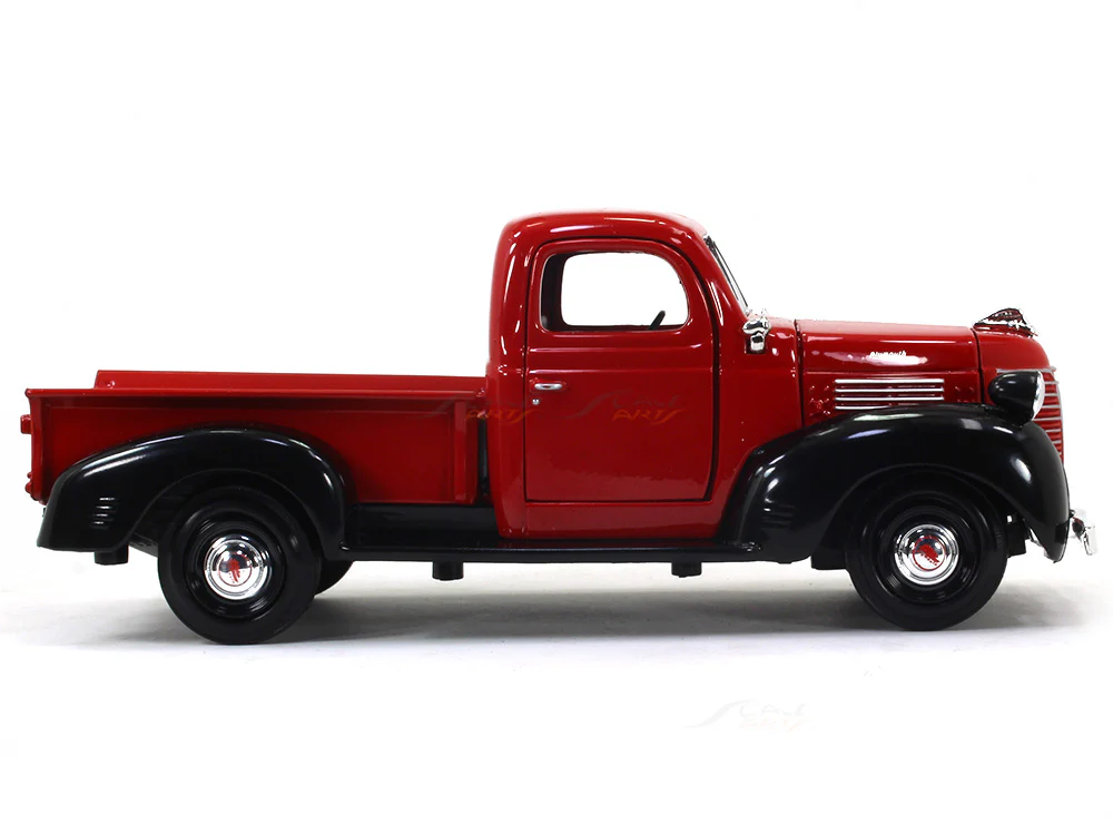 1941 Plymouth Pickup 1:24 Motormax diecast scale model truck - Image 5