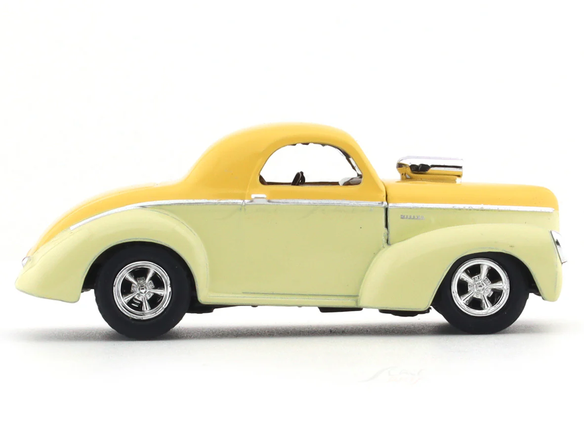 1941 Willys Coupe yellow 1:64 M2 Machines diecast scale model collectible - Image 5