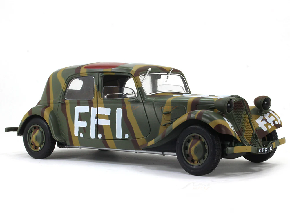 1944 Citroen Traction 11B FF1 1:18 Solido diecast Scale Model car - Image 6