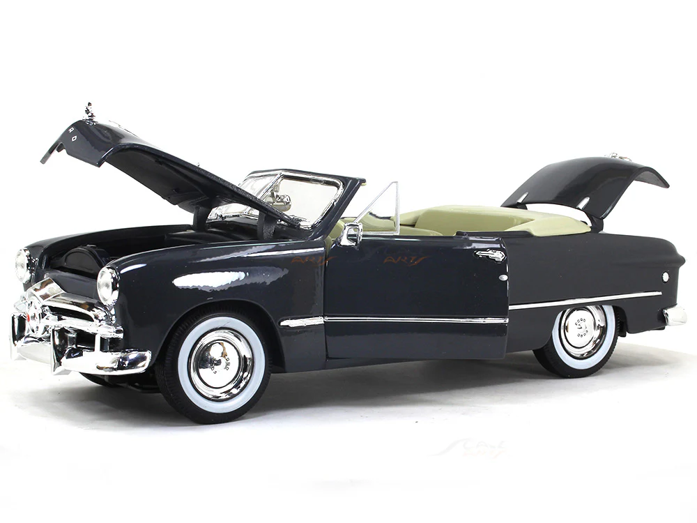 1949 Ford Convertible 1:18 Maisto diecast Scale Model car - Image 7