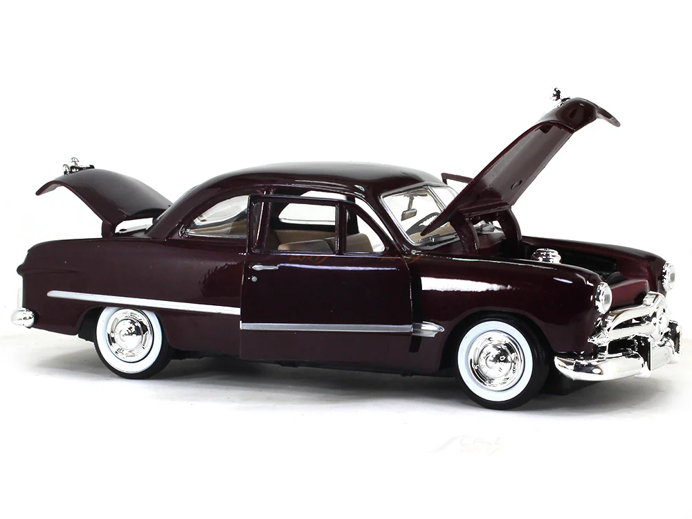 1949 Ford Coupe 1:24 Motormax diecast scale model car - Image 12