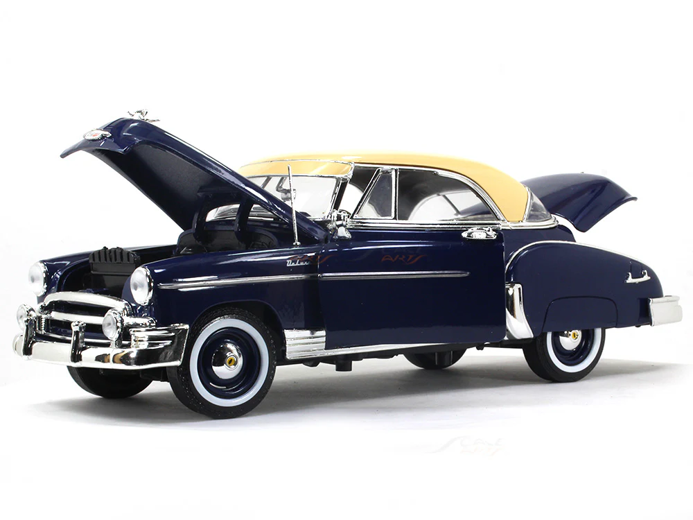 1950 Chevy Bel Air Hard Top blue 1:18 Motormax diecast scale model car - Image 7