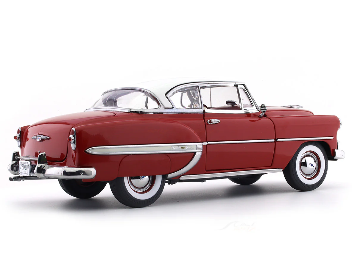 1953 Chevrolet Bel Air Coupe red 1:18 Sunstar diecast Scale Model collectible - Image 4