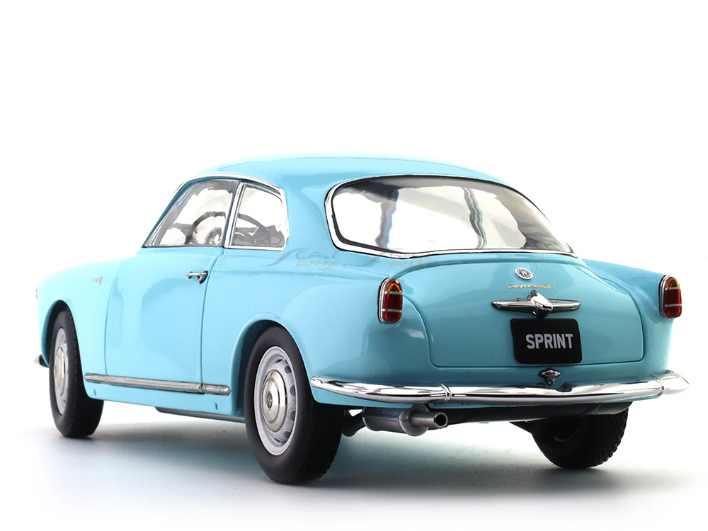 1954 Alfa-Romeo Giulietta Sprint Coupe Blue 1:18 Kyosho diecast scale model miniature - Image 15