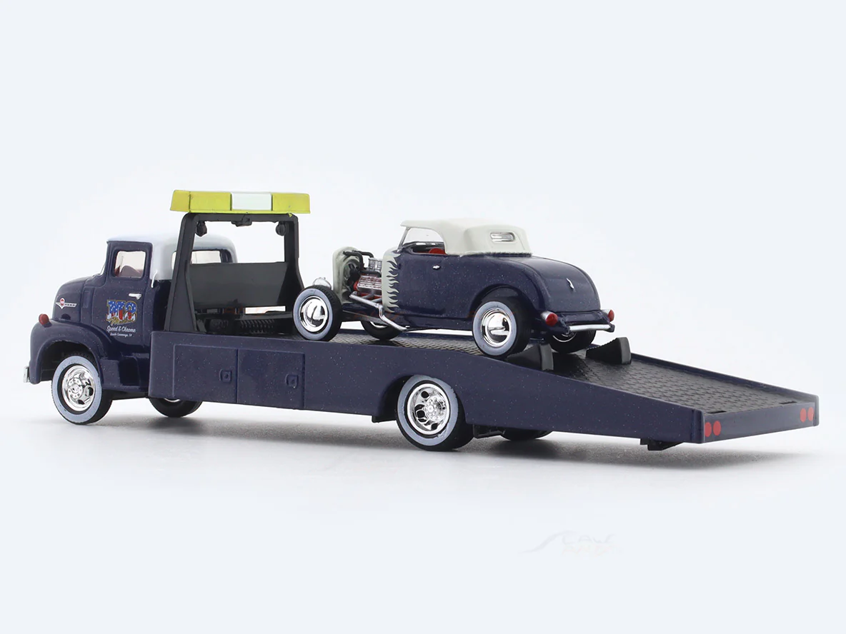 1956 Ford COE & 1932 Roadster 1:64 M2 Machines diecast hauler scale model - Image 3