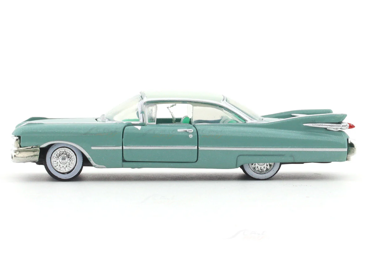 1959 Cadillac Series 62 green 1:64 M2 Machines licensed diecast scale model car 32500-91 - Image 2