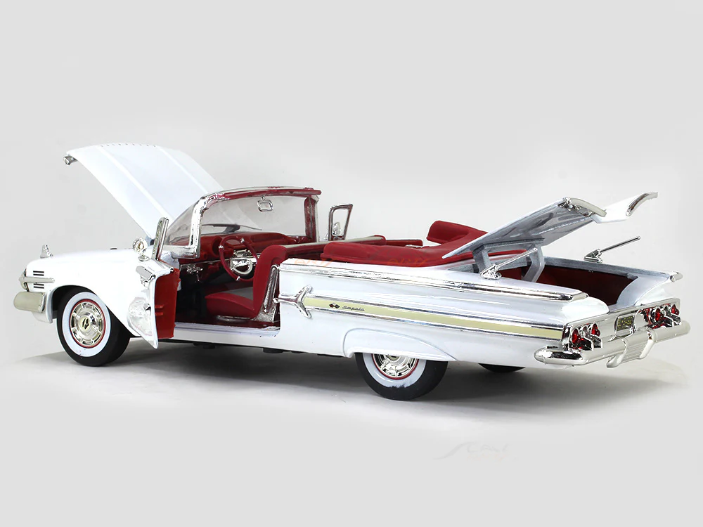1960 Chevrolet Impala 1:18 Motormax diecast scale model car - Image 3