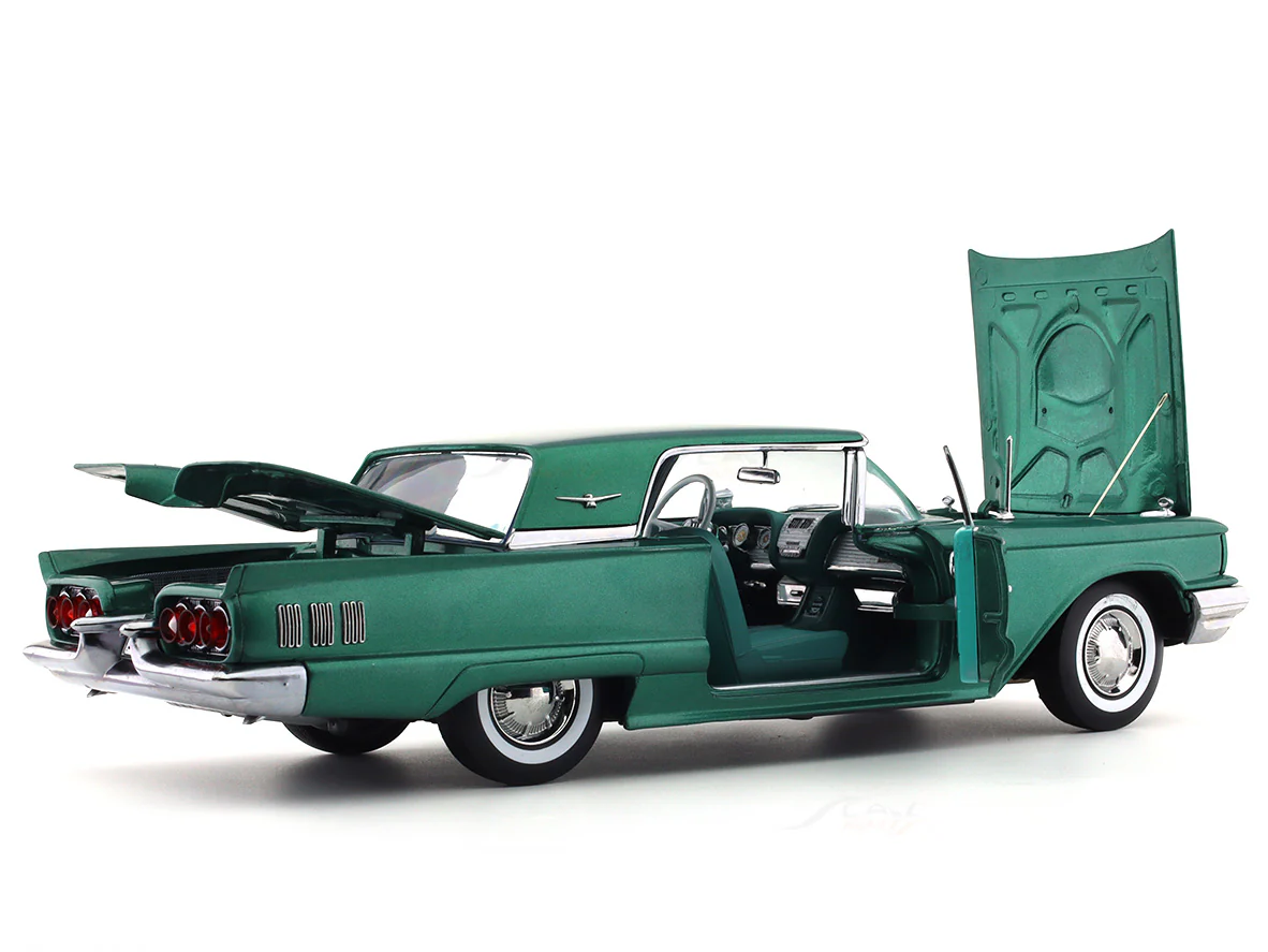 1960 Ford Thunderbird Hardtop green 1:18 Sunstar diecast Scale Model collectible - Image 10