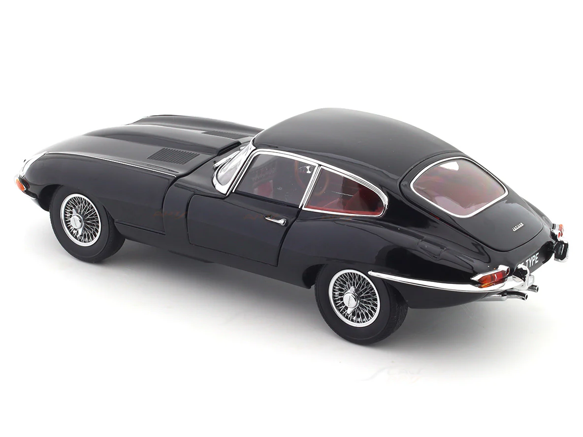 1961 Jaguar E Type Coupe black 1:18 Kyosho licensed premium diecast scale model car collectible - Image 22
