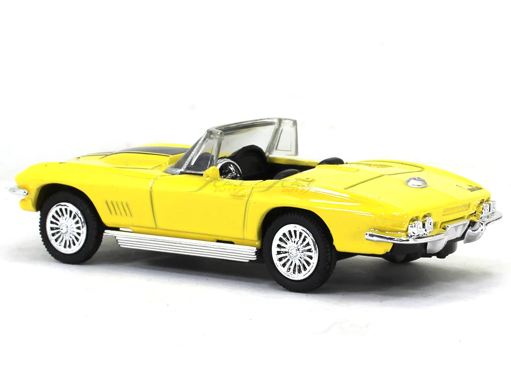 1962-1967 Chevrolet Corvette C2 1:43 NewRay diecast Scale Model Car - Image 3