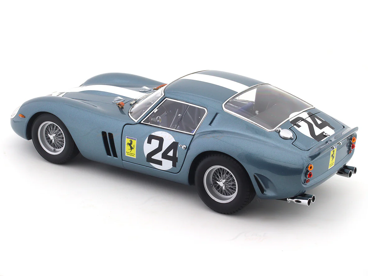 1962 Ferrari 250 GTO No 24 1:18 Kyosho licensed premium diecast scale model car collectible - Image 21