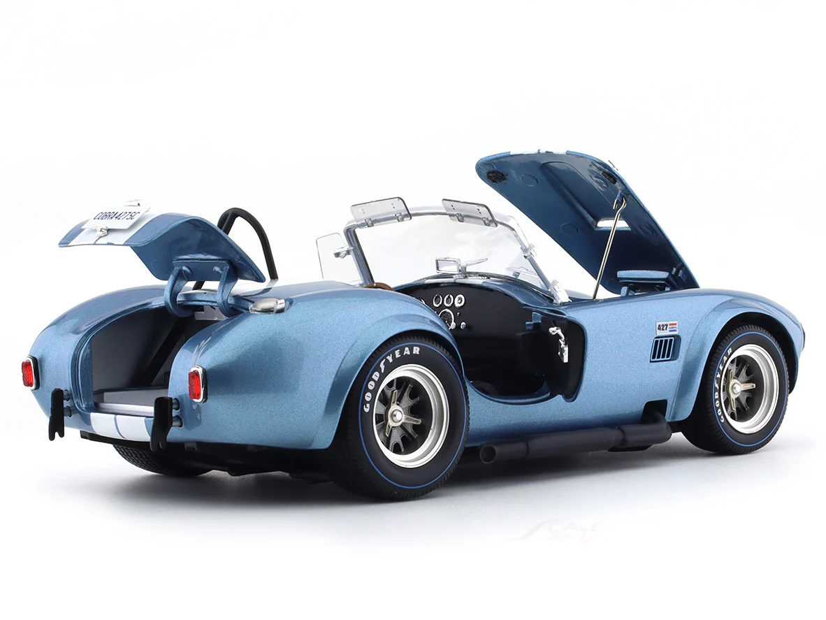 1962 Shelby Cobra 427 S/C Spider light blue 1:18 Kyosho diecast scale model car collectible - Image 11