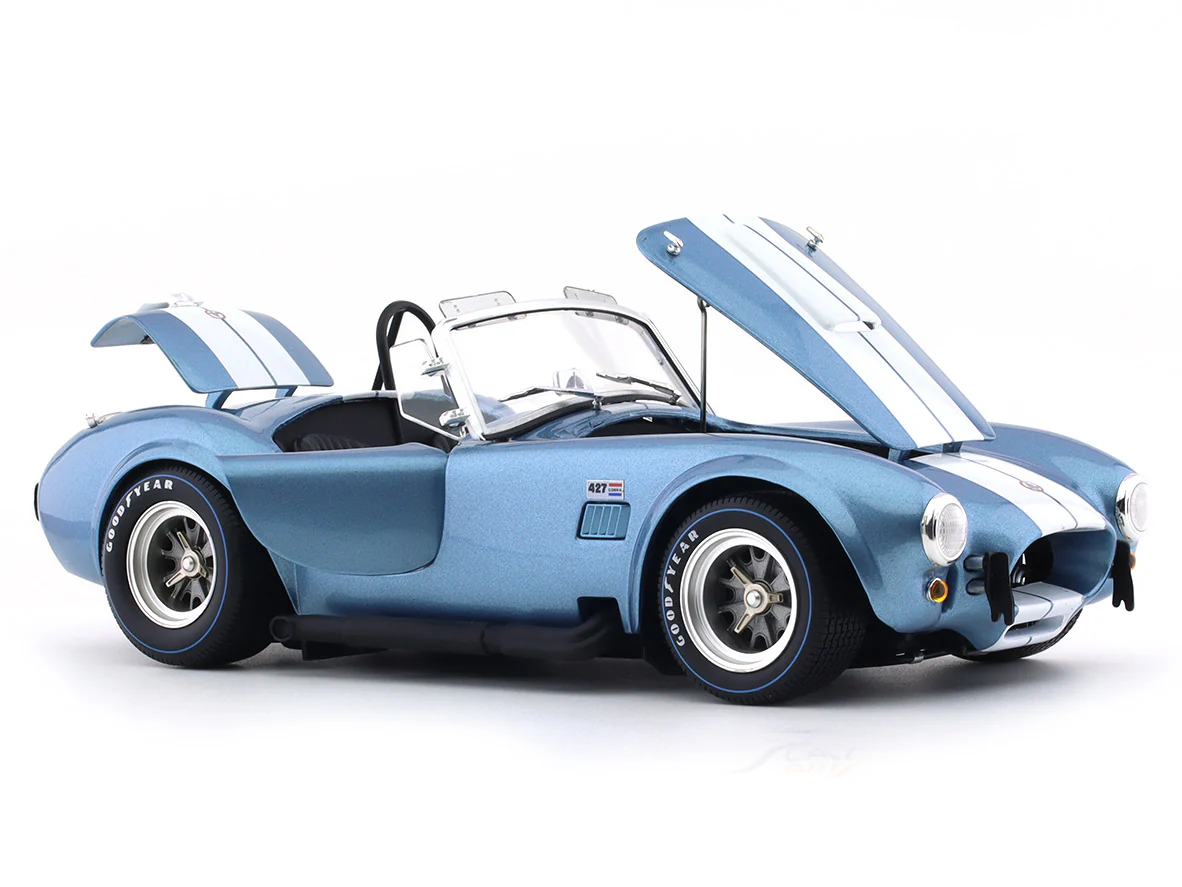 1962 Shelby Cobra 427 S/C Spider light blue 1:18 Kyosho diecast scale model car collectible - Image 13