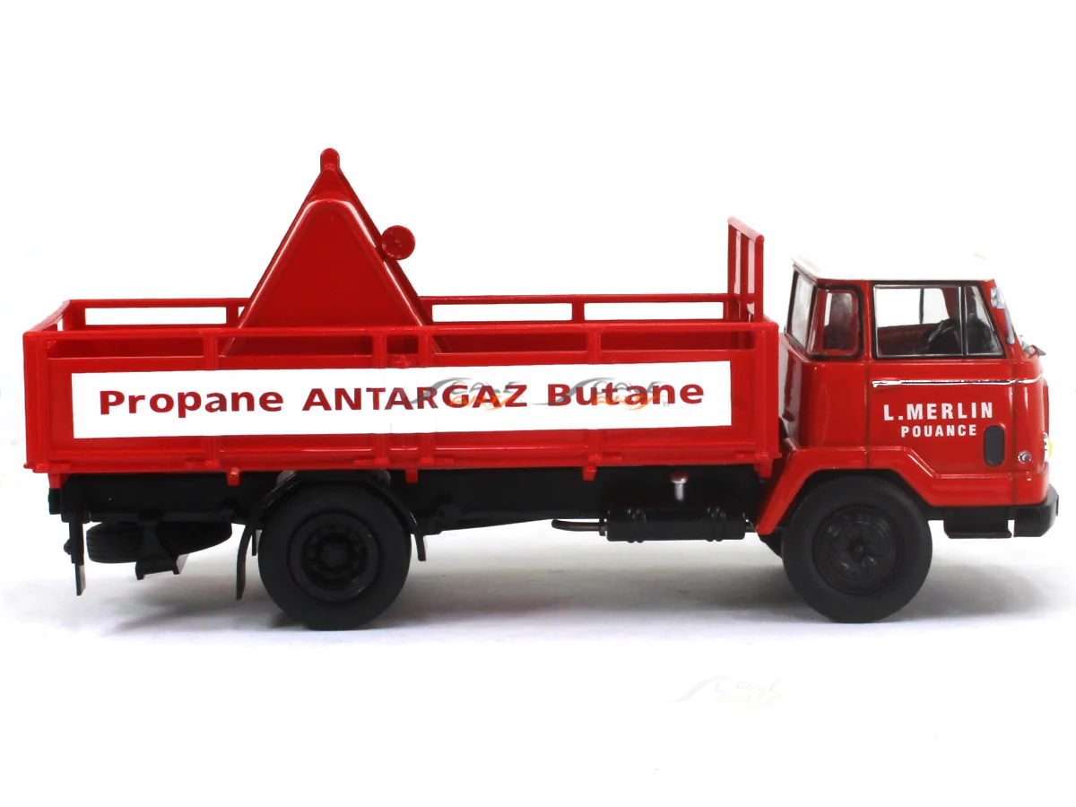 1963 Unic Auteuil 1:43 IXO diecast Scale Model Truck - Image 5