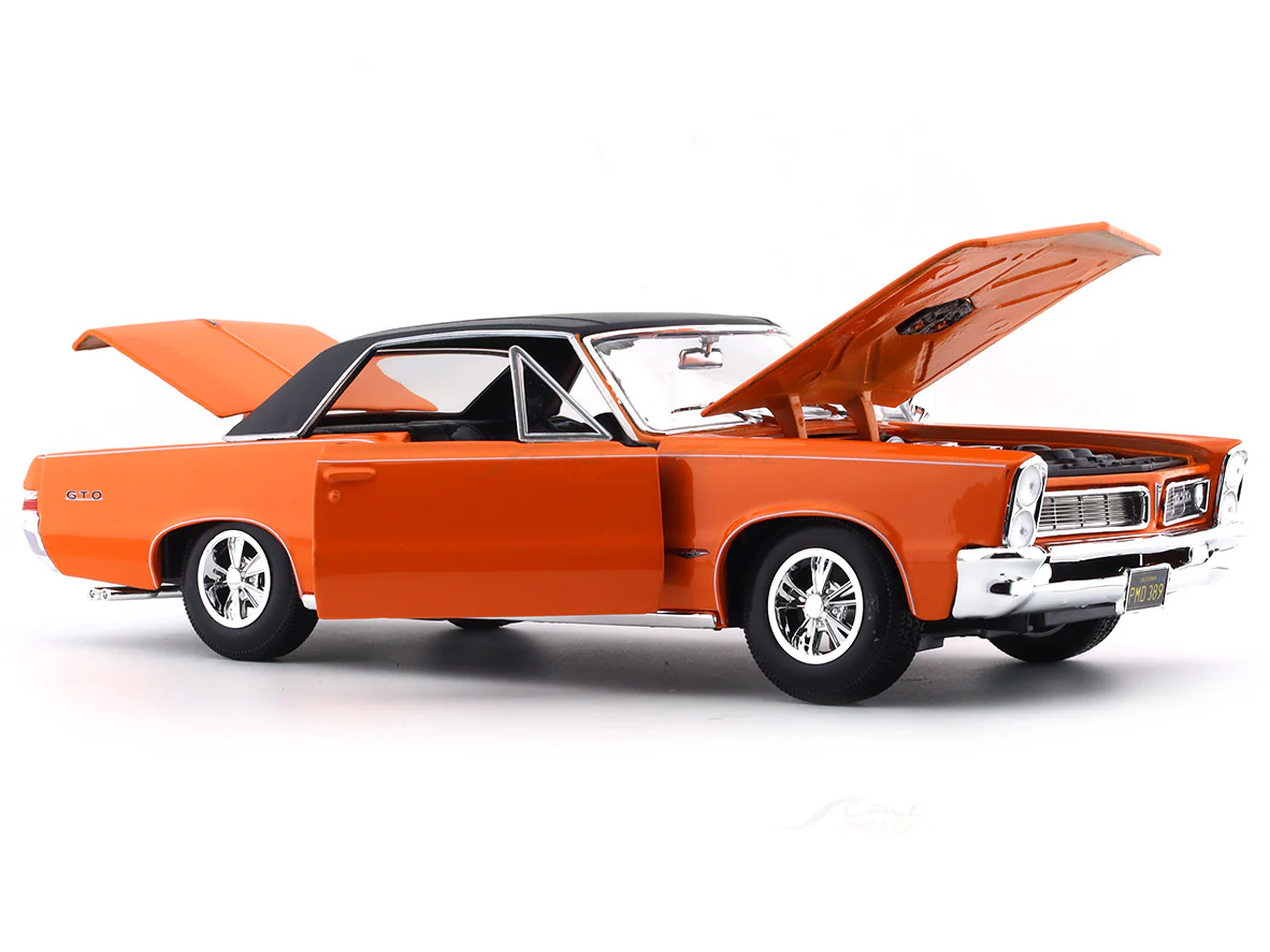 1965 Pontiac GTO Hurst Edition orange 1:18 Maisto diecast Scale Model car - Image 12