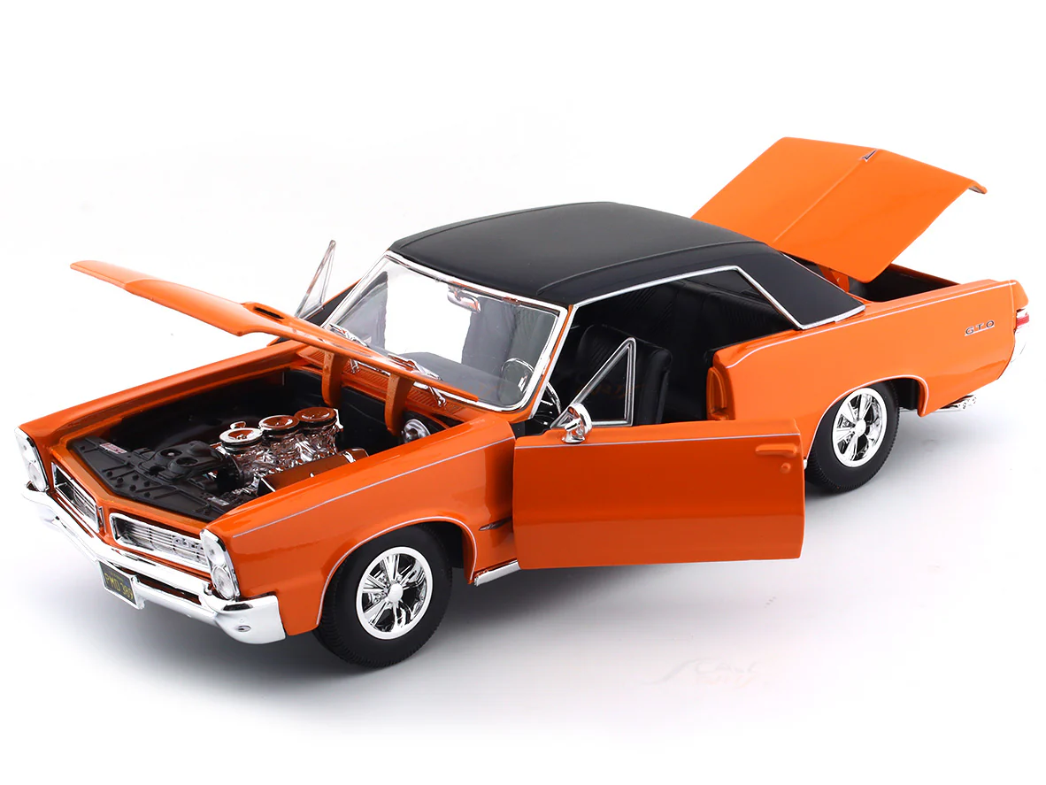 1965 Pontiac GTO Hurst Edition orange 1:18 Maisto diecast Scale Model car - Image 15
