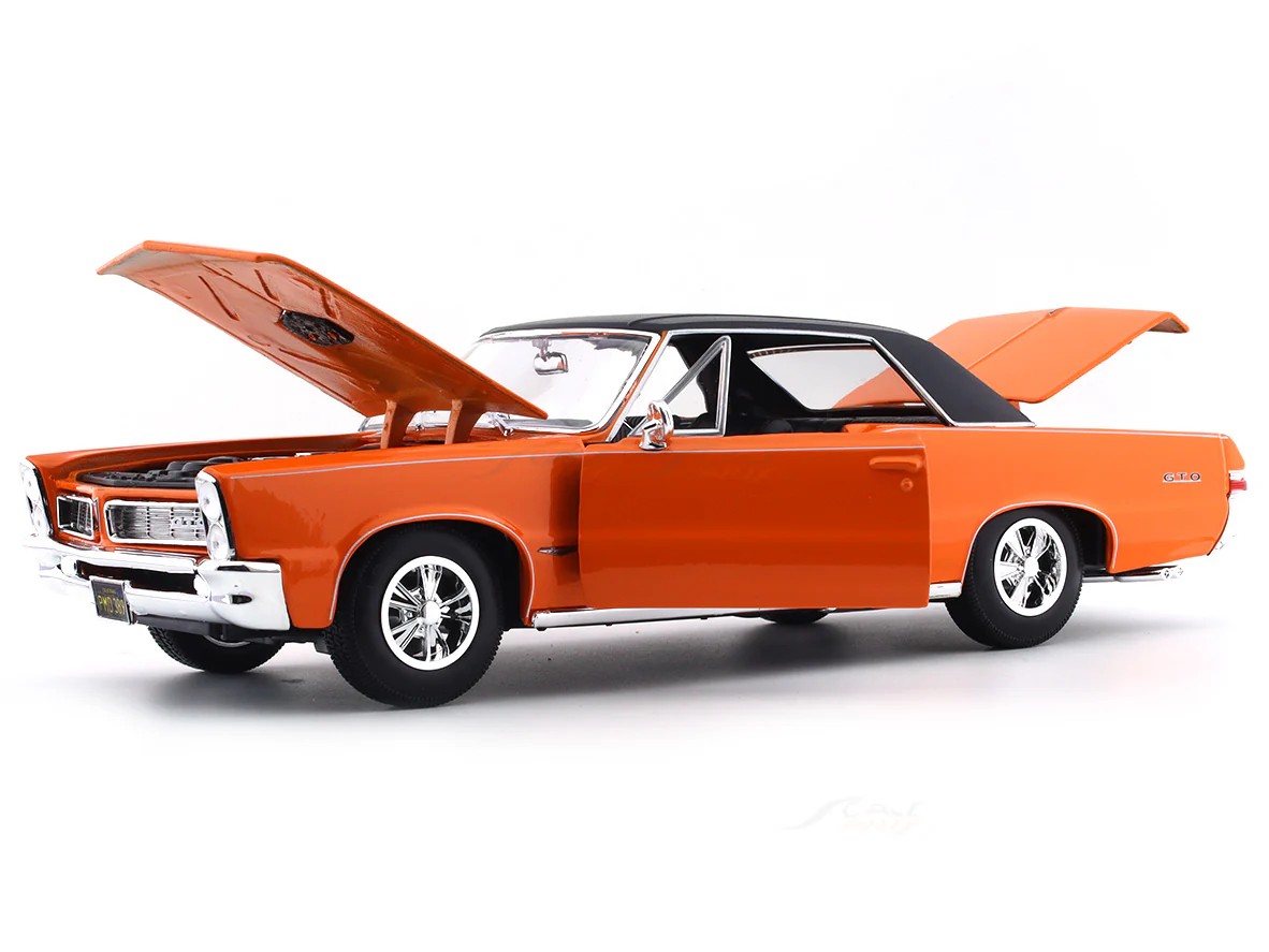 1965 Pontiac GTO Hurst Edition orange 1:18 Maisto diecast Scale Model car - Image 7