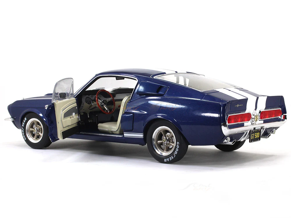 1967 Shelby Mustang GT500 blue 1:18 Solido diecast Scale Model car - Image 9