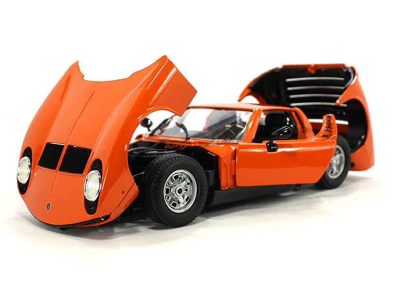 1968 Lamborghini Miura 1:18 Bburago diecast Scale Model car - Image 4
