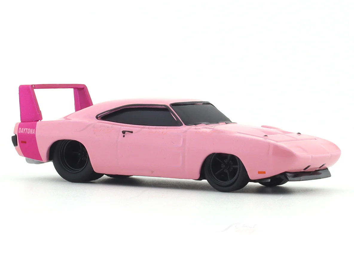 1969 Dodge Charger Daytona HEMI 1:64 M2 Machines licensed diecast scale model car 82161-28 - Image 6