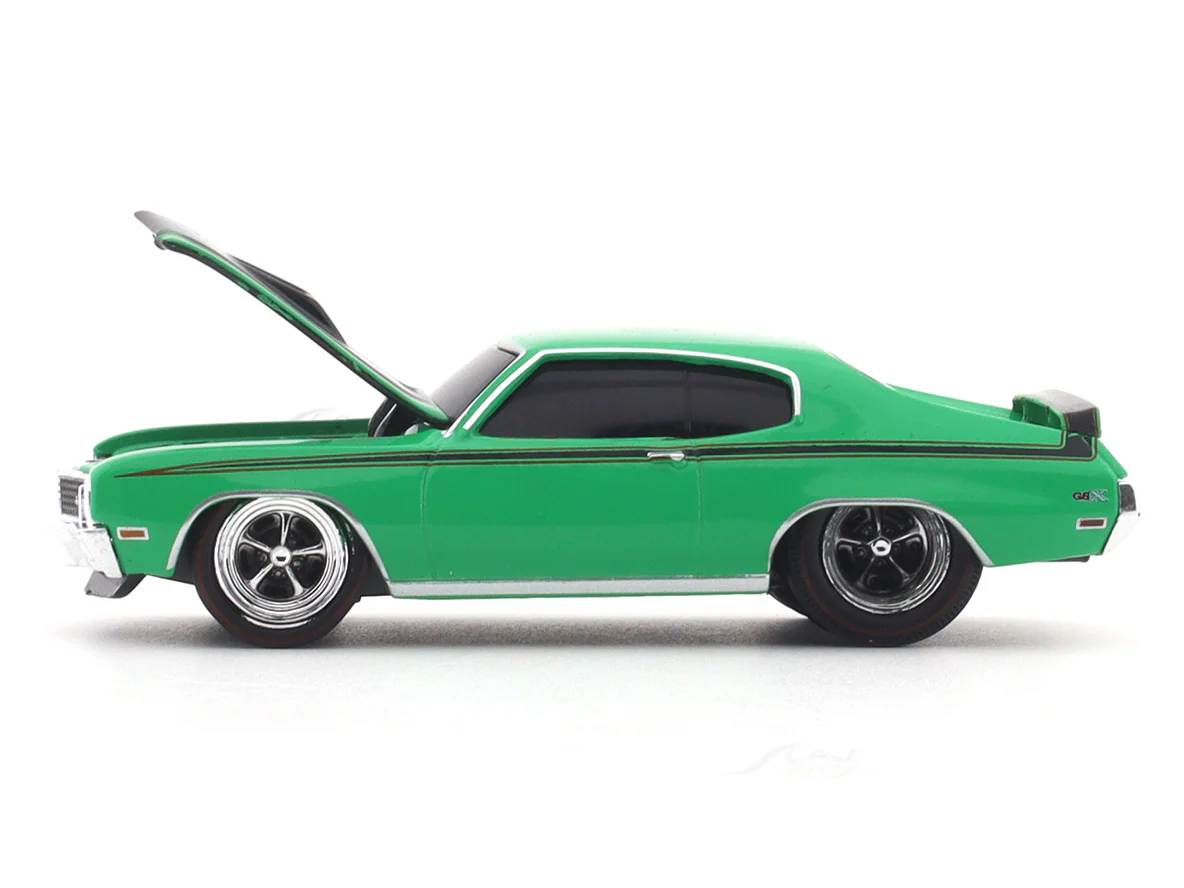 1970 Buick GSX 1:64 M2 Machines licensed diecast scale model car 82161-29 - Image 8
