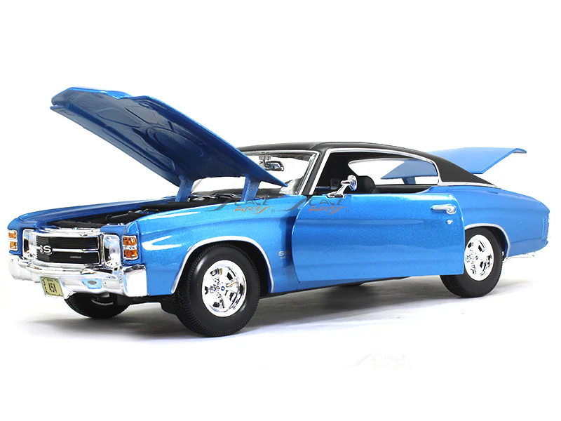 1971 Chevy Chevelle SS 454 Coupe 1:18 Maisto diecast Scale Model car - Image 4