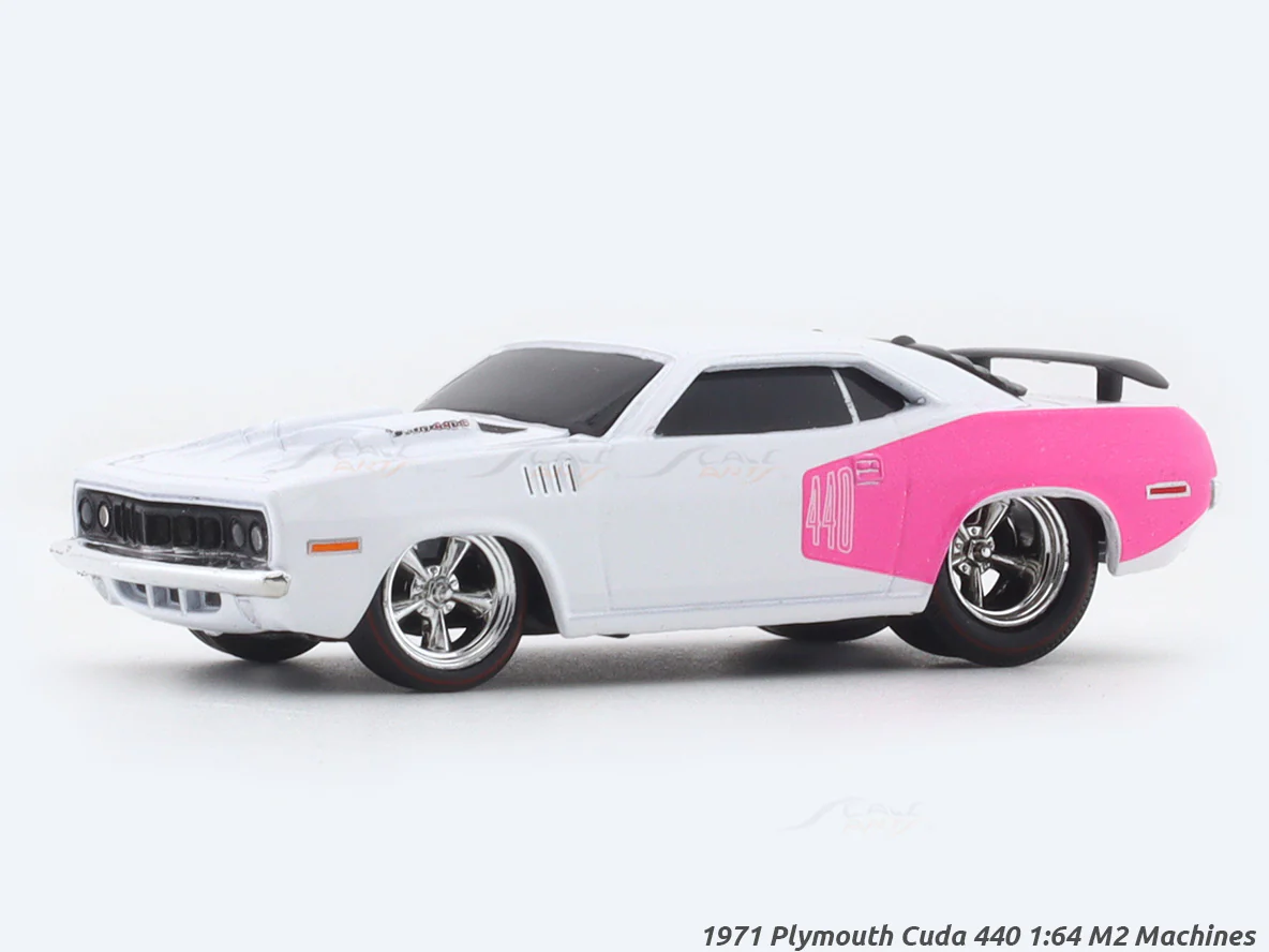 1971 Plymouth Cuda 440 1:64 M2 Machines licensed diecast scale model car 82161-29