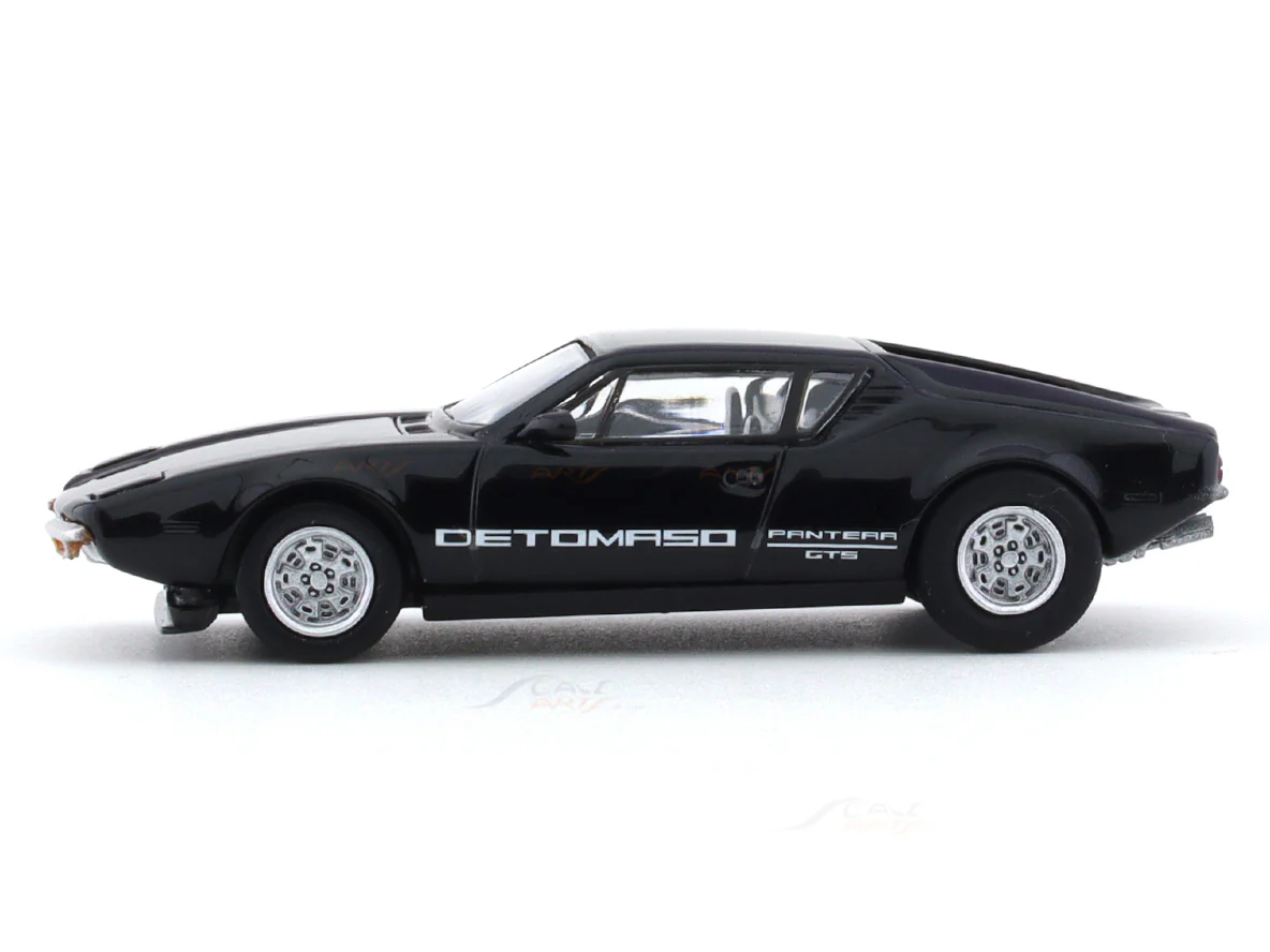 1972 DeTomaso Pantera Black 1:64 Para64 licensed diecast scale model car - Image 2