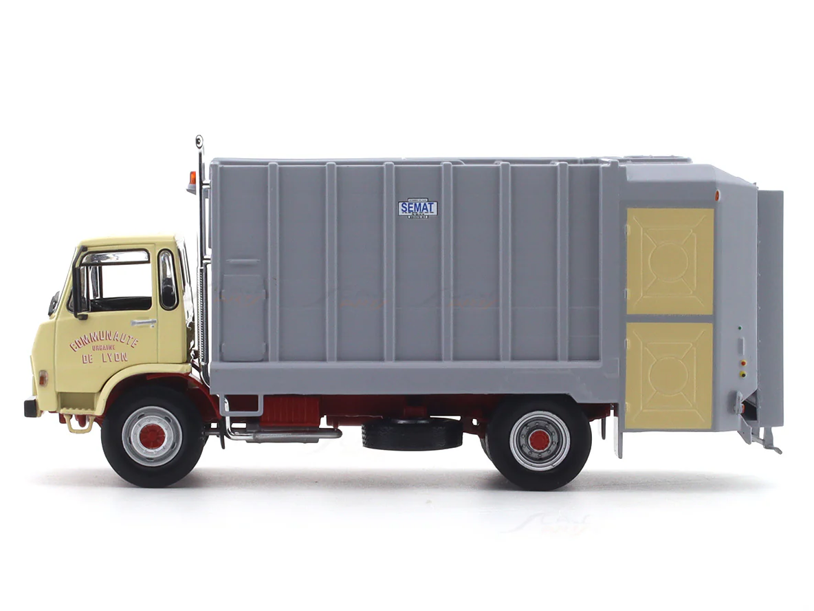 1976 Berliet GC190 BN 1:43 diecast scale model truck collectible - Image 2