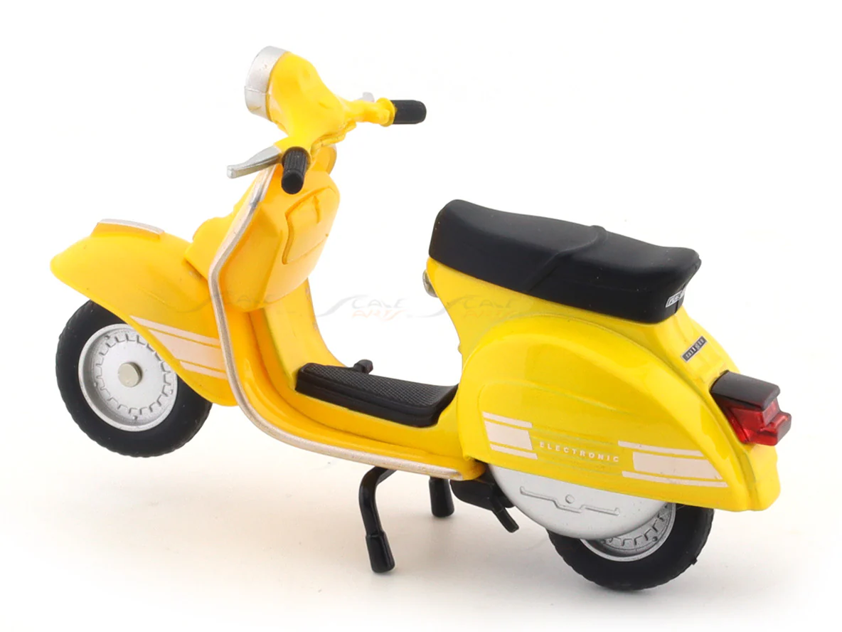 1976 Vespa 200 Rally yellow 1:18 MSZ licensed diecast scale model bike collectible - Image 8