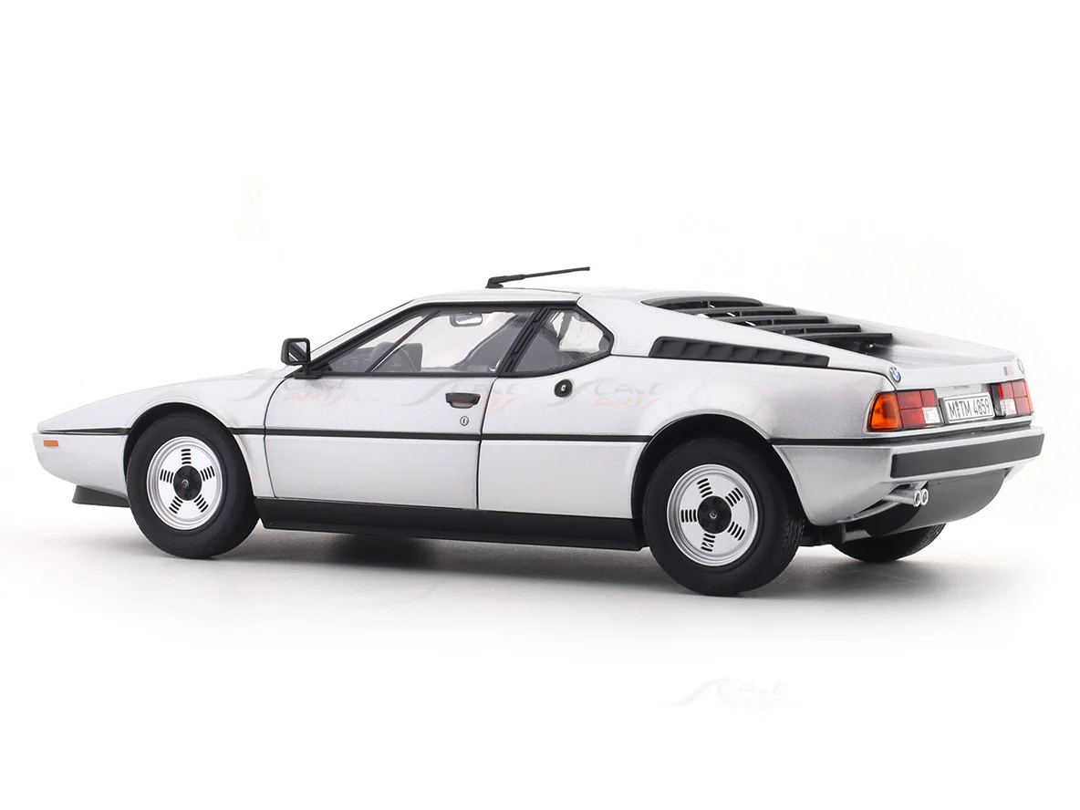 1980 BMW M1 silver 1:18 Norev diecast scale model car collectible - Image 4