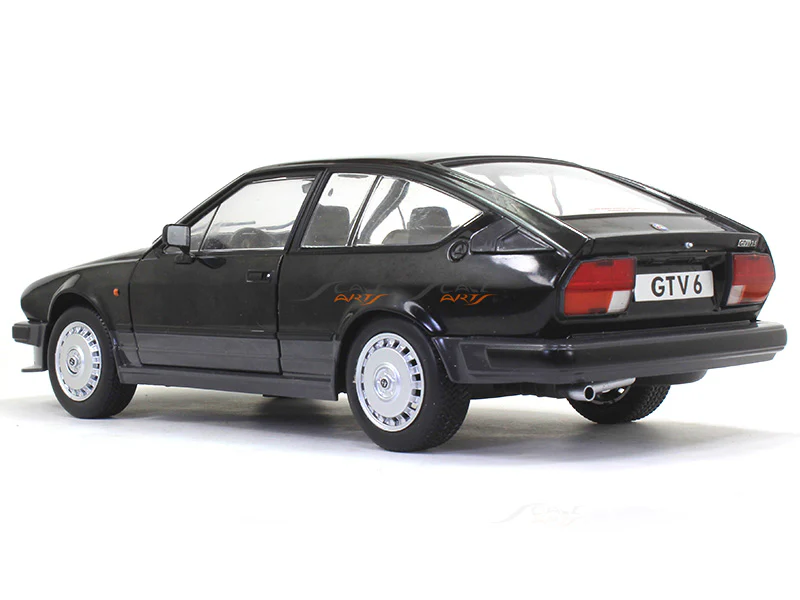 1984 Alfa Romeo GTV6 black 1:18 Solido diecast Scale Model Car - Image 3