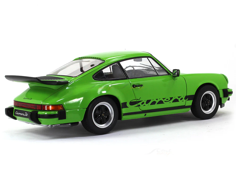 1984 Porsche 911 930 Carrera 3.2 Coupe 1:18 Solido scale model car collectible - Image 4