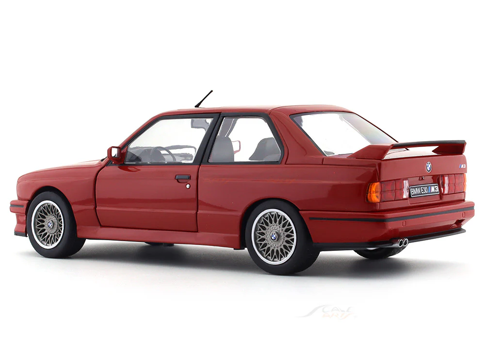 1986 BMW M3 E30 red 1:18 Solido diecast Scale Model collectible - Image 3