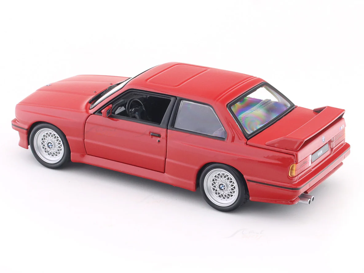 1988 BMW 3 Series M3 E30 red 1:24 Bburago licensed diecast Scale Model car - Image 15