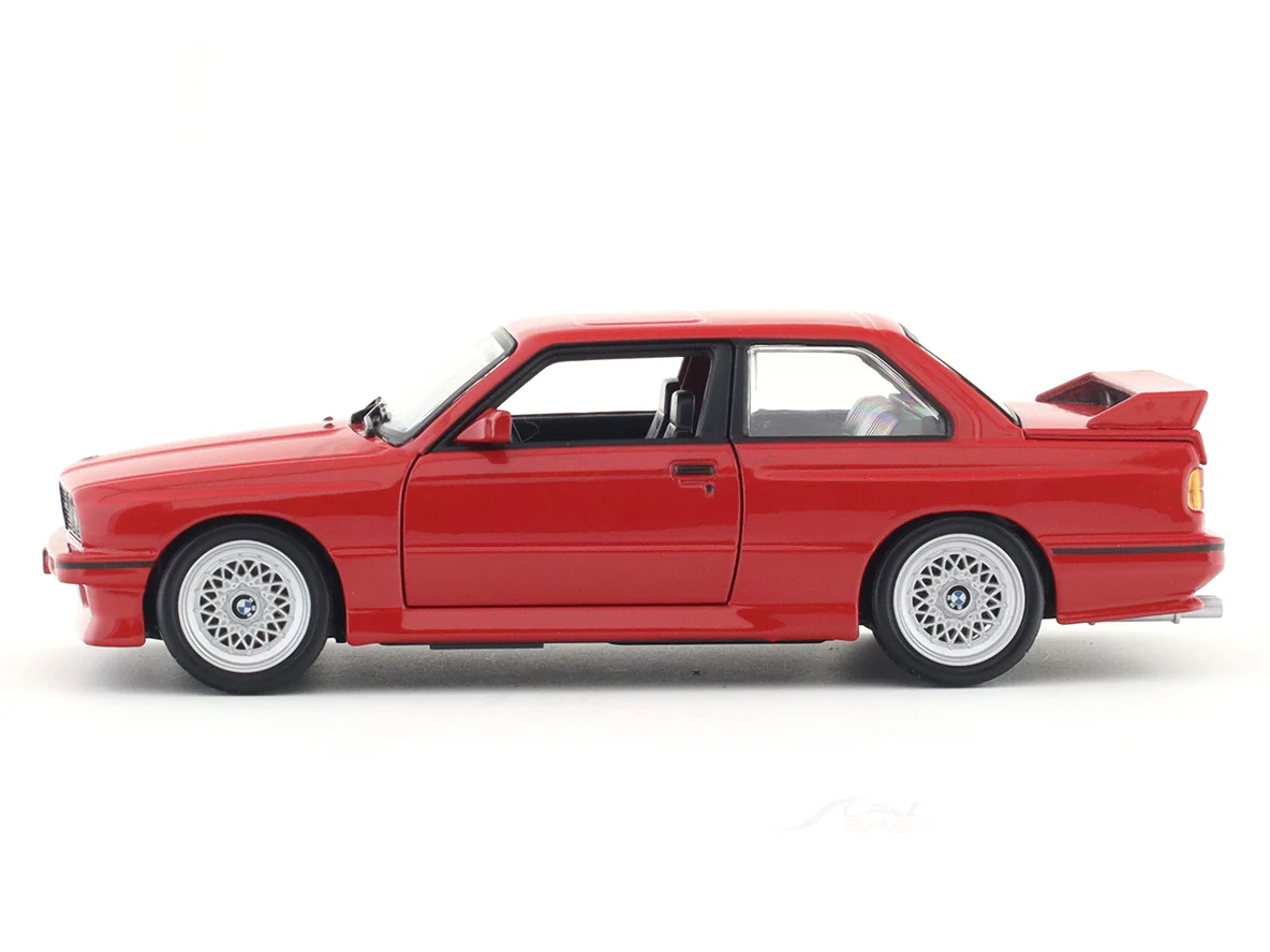 1988 BMW 3 Series M3 E30 red 1:24 Bburago licensed diecast Scale Model car - Image 2