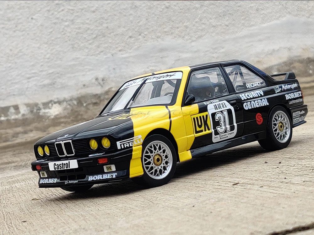 1988 BMW E30 M3 DTM Kurt Thiim 1:18 Solido diecast Scale Model Car - Image 12