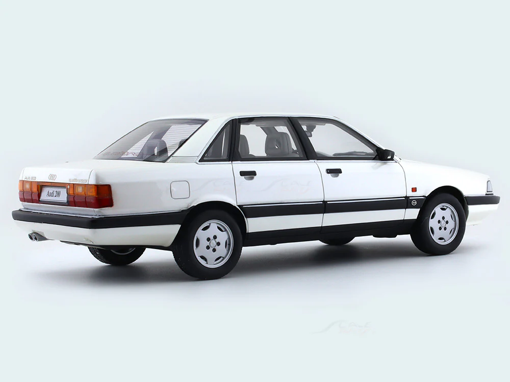 1989 Audi 200 Quattro 20V 1:18 Ottomobile Scale Model collectible - Image 4