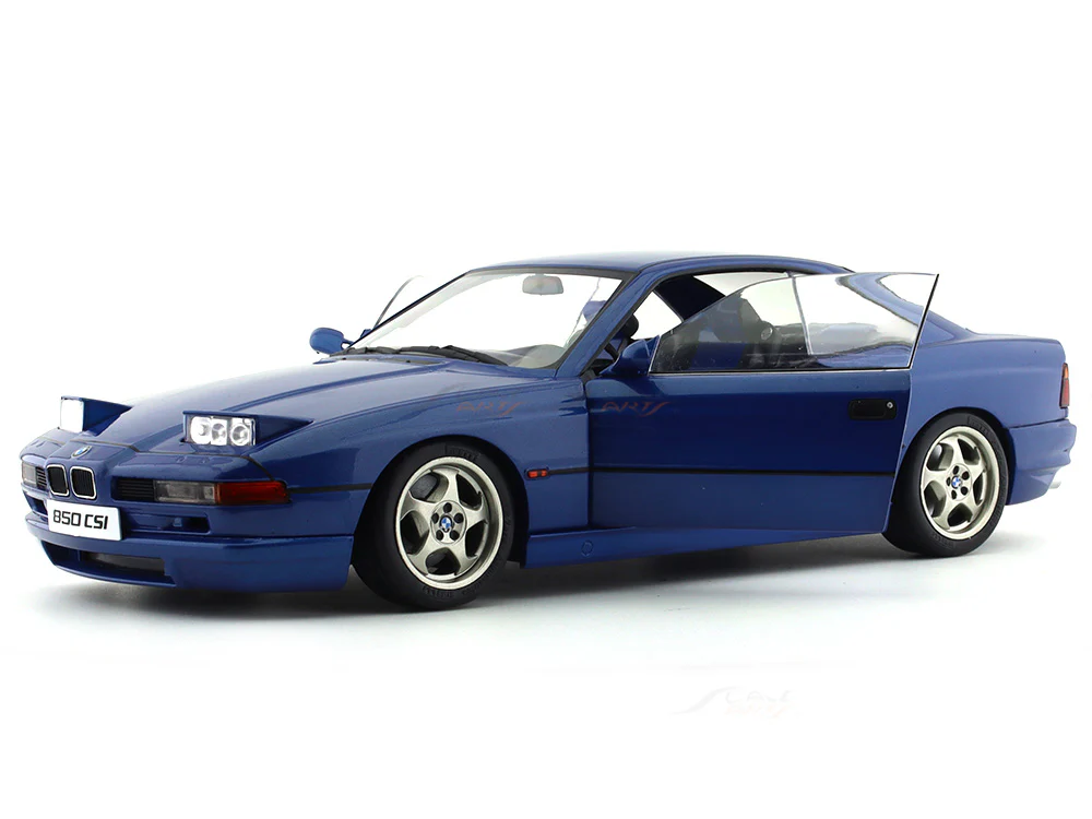 1990 BMW 850 CSI E31 Blue 1:18 Solido diecast Scale Model collectible - Image 5