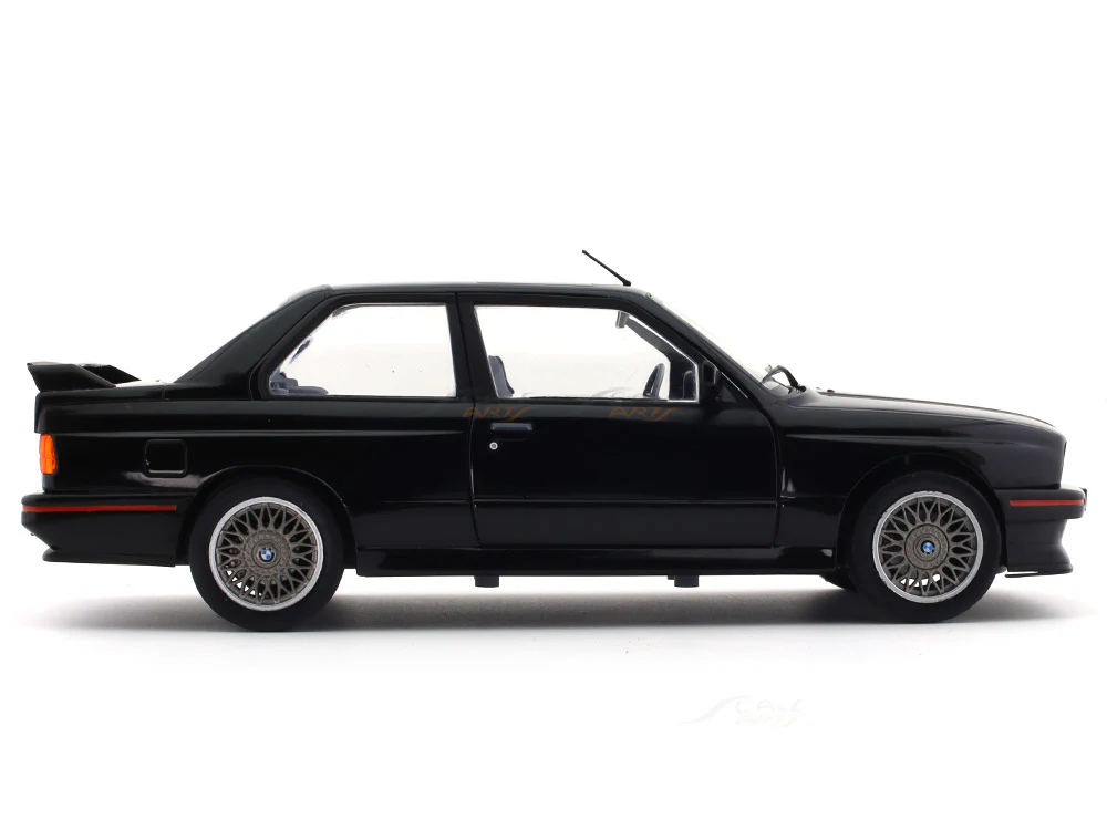 1990 BMW M3 E30 Evo Sport 1:18 Solido diecast Scale Model collectible - Image 5