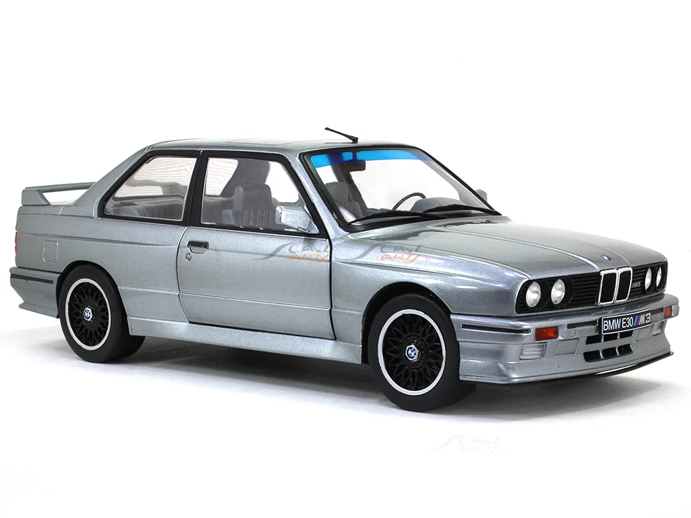1990 BMW M3 E30 gray 1:18 Solido diecast Scale Model car - Image 6