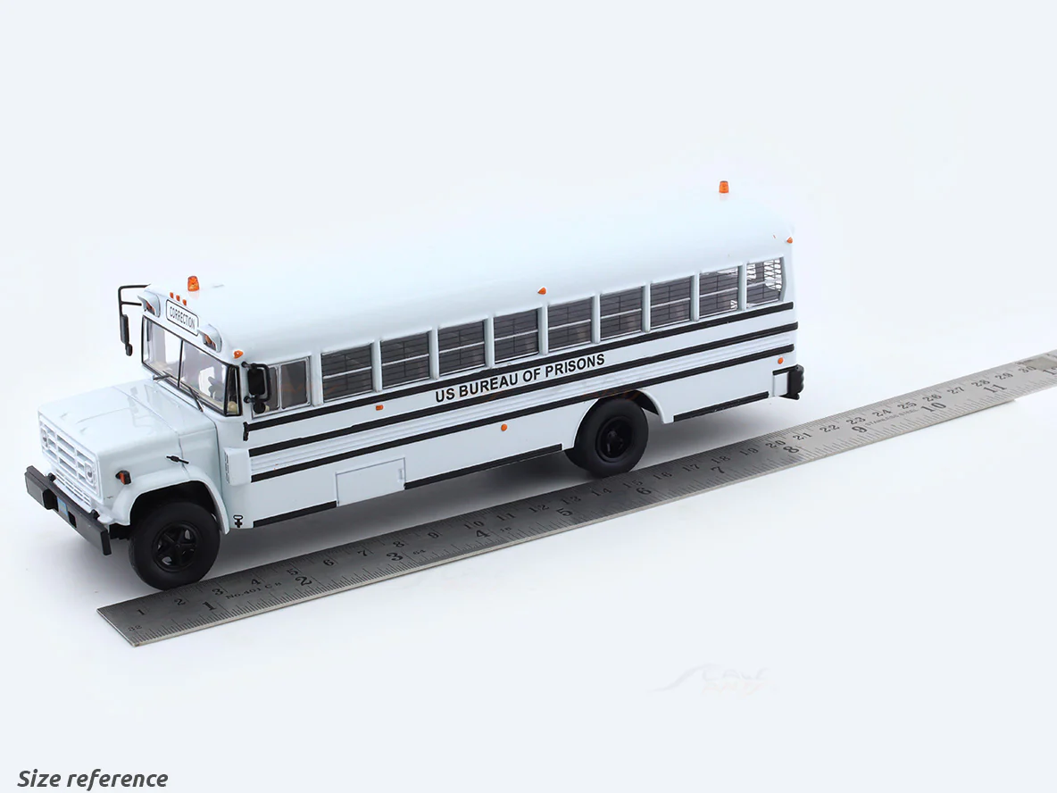 1990 GMC 6000 Prison Bus 1:43 diecast scale model bus collectible - Image 9