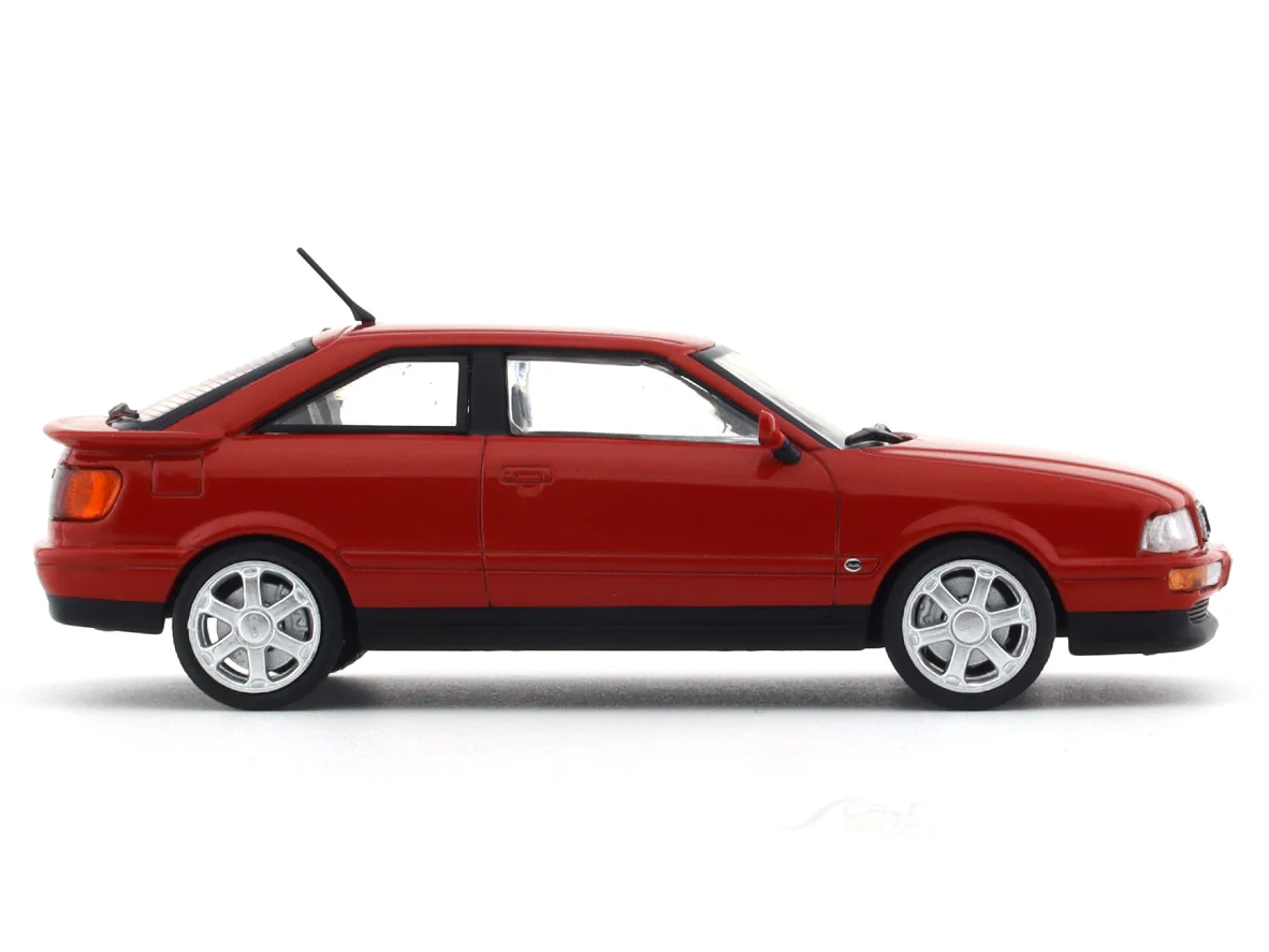 1992 Audi Coupe S2 Red 1:43 Solido diecast Scale Model collectible - Image 5