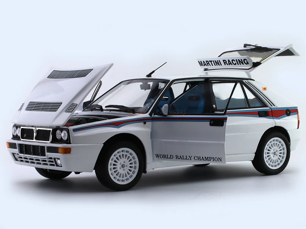 1992 Lancia Delta HF Integrale 6 Martini 1:18 Kyosho diecast scale model miniature - Image 6