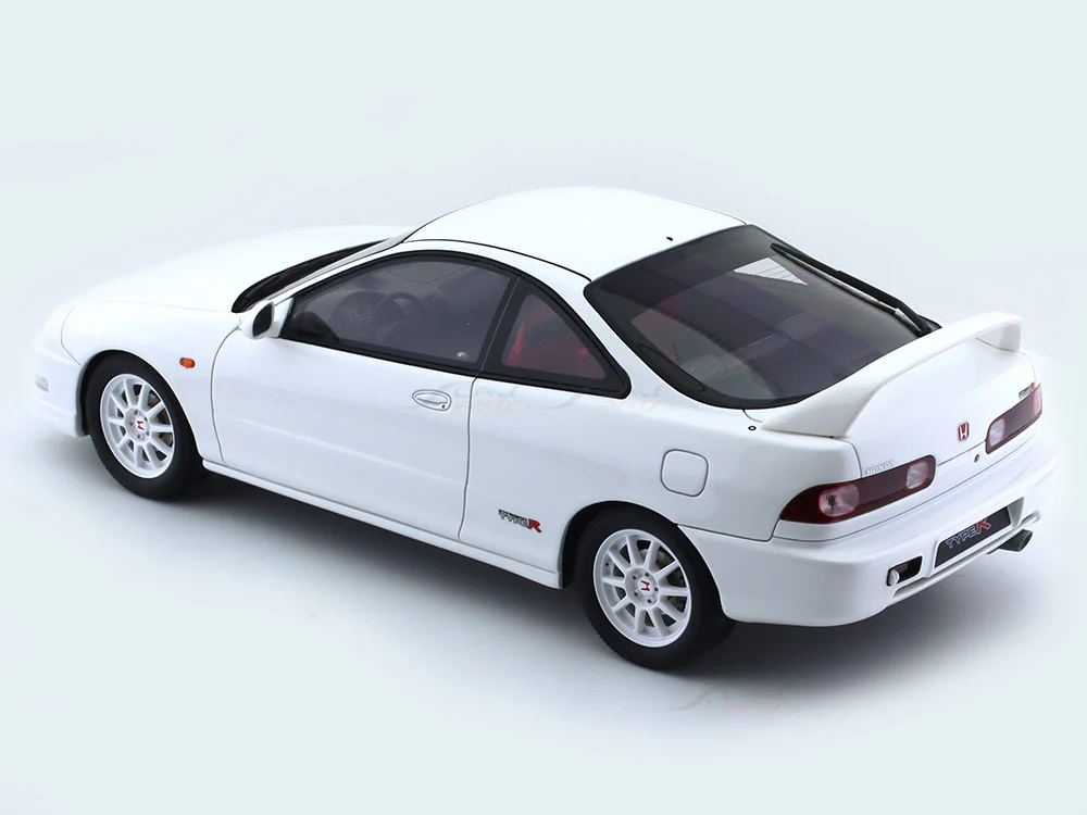 1997 Honda Integra DC2 Euro Spec 1:18 Ottomobile Scale Model collectible - Image 8