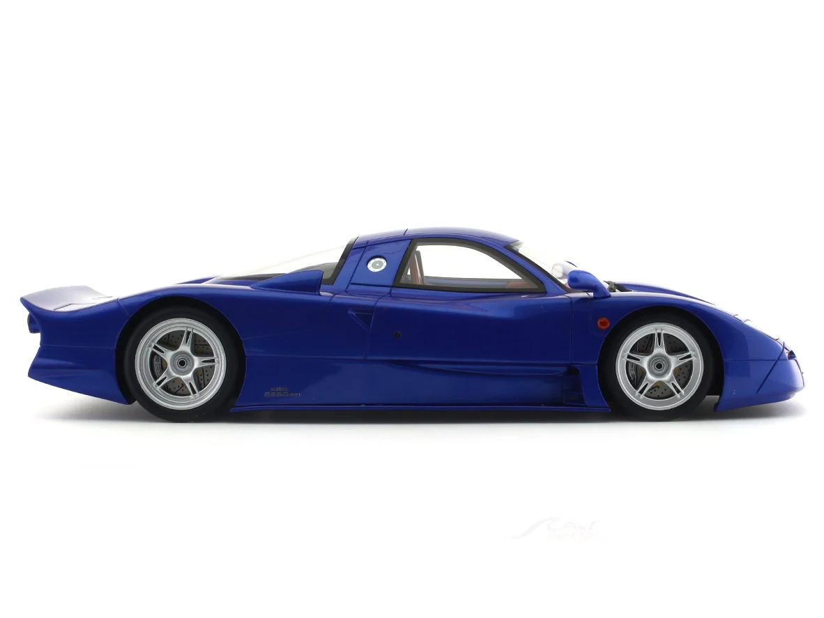 1997 Nissan R390 GT1 1:18 GT Spirit Scale Model collectible - Image 5