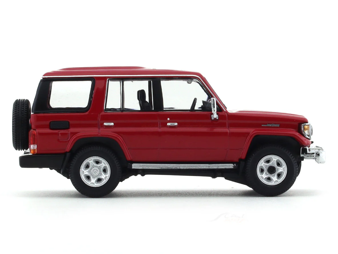2001 Toyota Land Cruiser 70 ZX red 1:64 Hobby Japan diecast scale model collectible - Image 5
